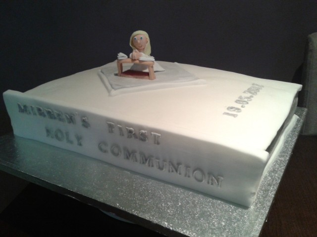 communion-cake-carolyn-neeson-640x480