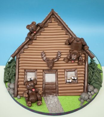 Log Cabin cake decorating tutorial on CakeFlix