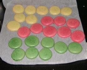 French-macaron-recipe-baked-280x225