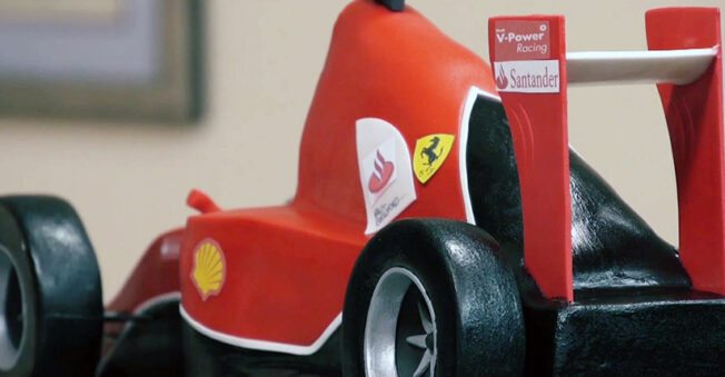 F1 car cake