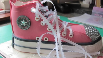 Cake-Infusion-Jane-Ross-Converse-in-Pink-400x225