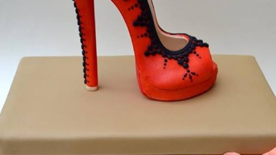 coocakecachoo-christian-louboutin-shoe-cake-400x225