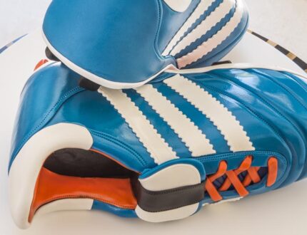 football-boots-cake-tutorial-on-cakeflix