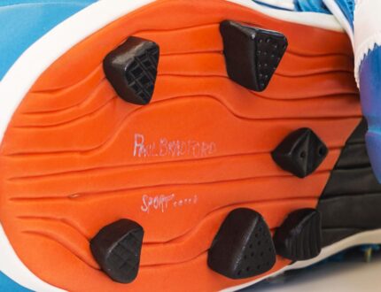 football-boots-cake-tutorial-on-cakeflix