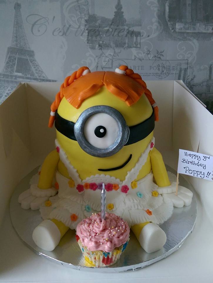 minion cakes Kelly Mcelwee