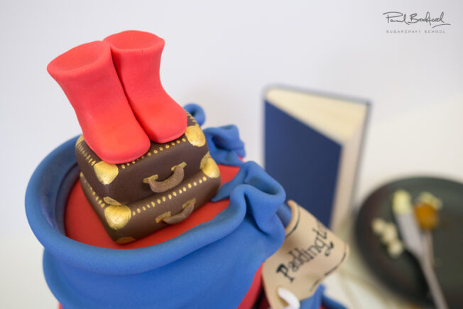 London bear cake