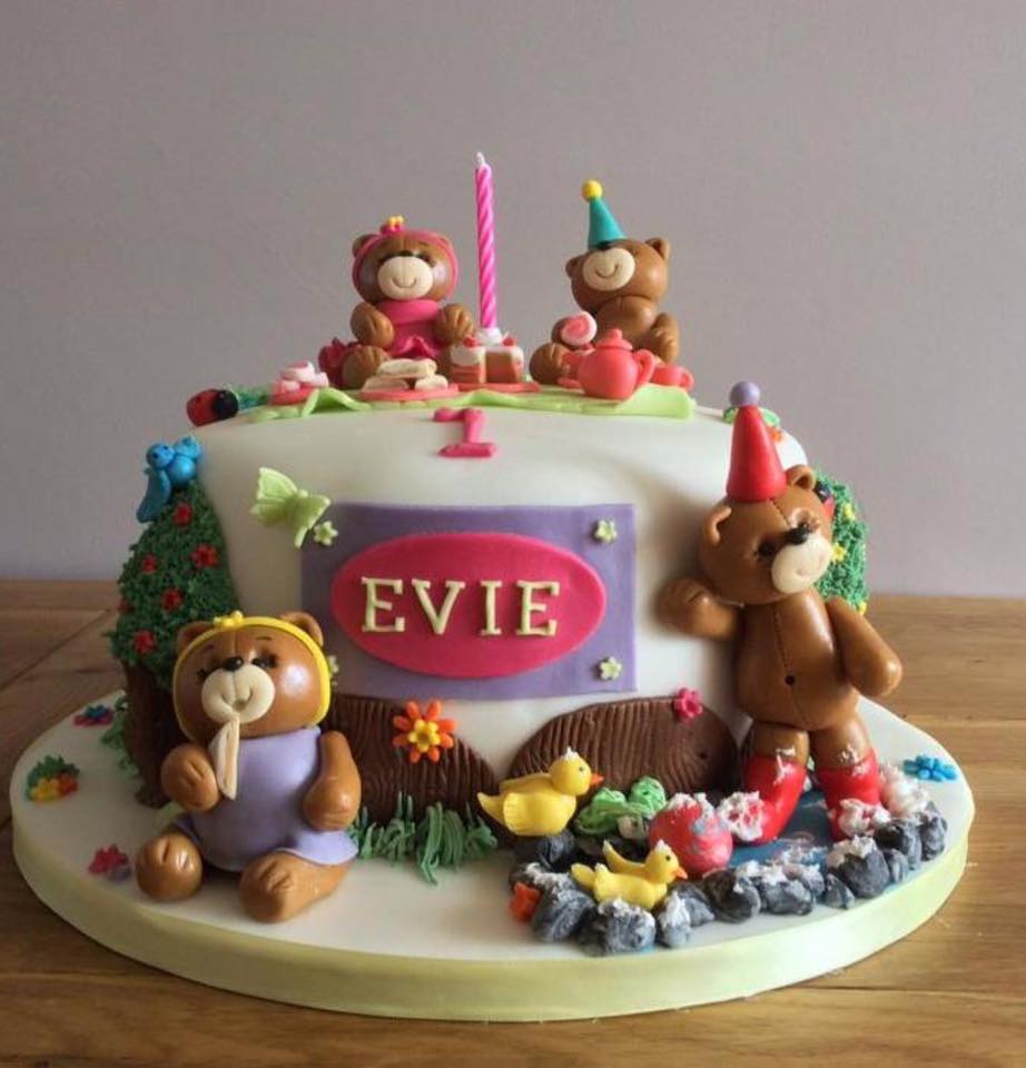 cakehouseonthelane teddy bear cakes