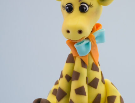 Close up of giraffe on cake