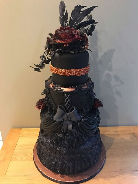 DARK NOVELTY CAKE