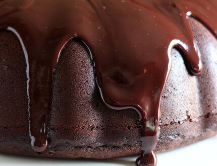 chocolate cake oozing