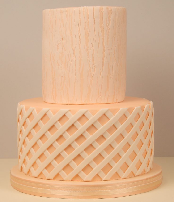 pink trellis cake tutorial