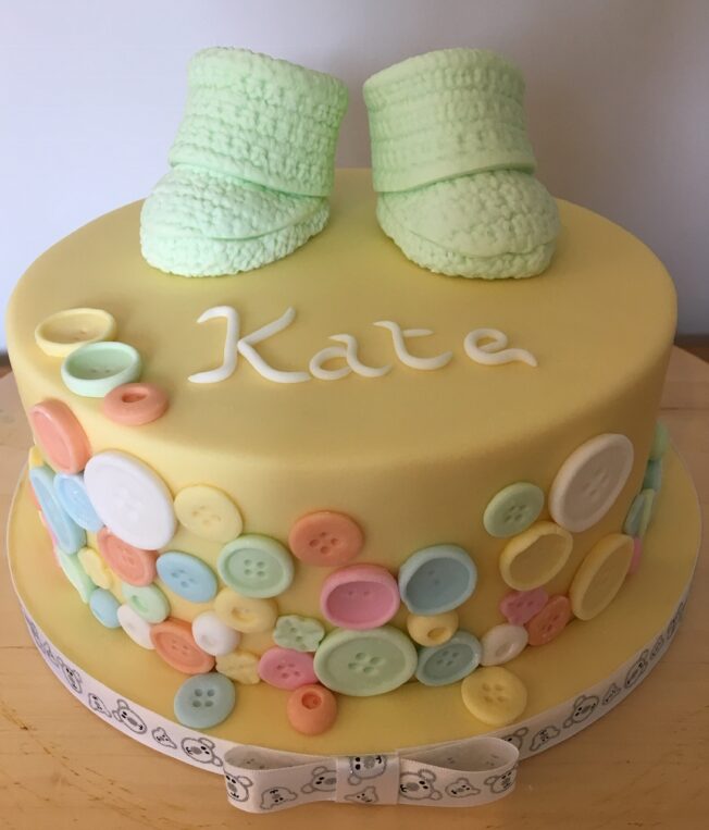 baby shower little shoes cake