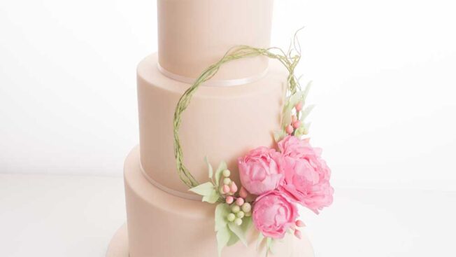 peony flower hoop - sugarflower tutorial - cakeflix