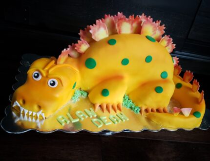 dinosaur cake