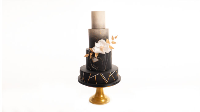 Black n Gold Wedding Cake