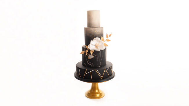 Black n Gold Wedding Cake