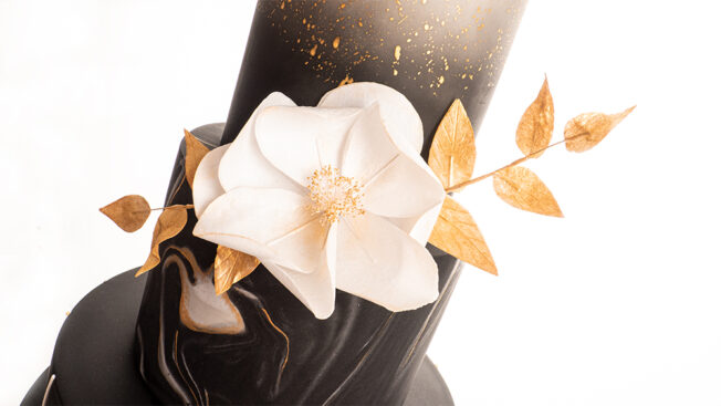 Black n Gold Wedding Cake