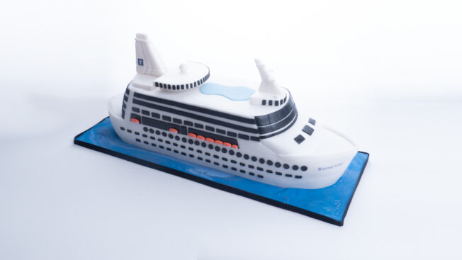 Cruise Ship