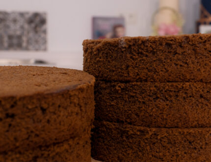 Gingerbread & salted Caramel Drip Cake