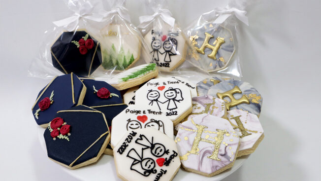 wedding cookies full image