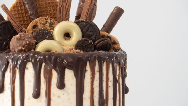 cookies & cream side close up