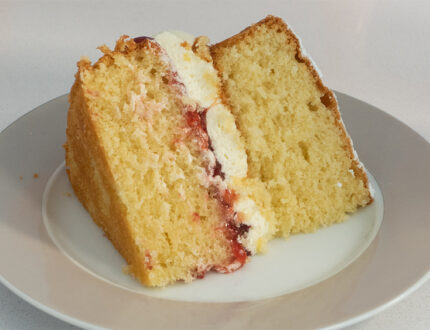 vanilla sponge slice