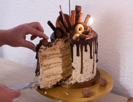 cookies & cream cake cut