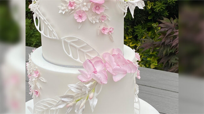 Summer romance decorations