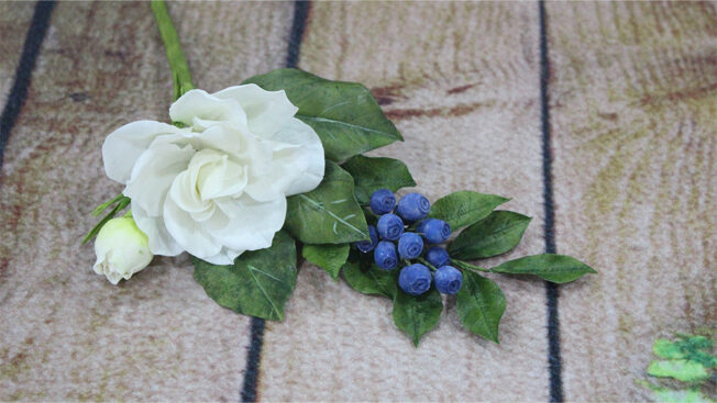 Floral arrangement part 1 on wood