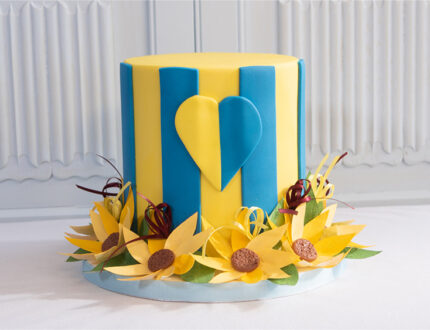 Ukraine cake full