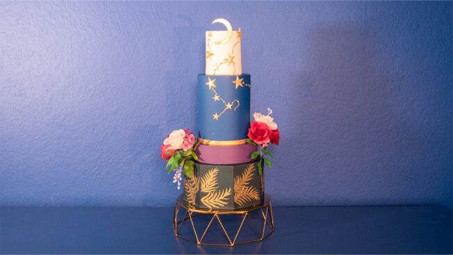Starlite Wedding Cake Full