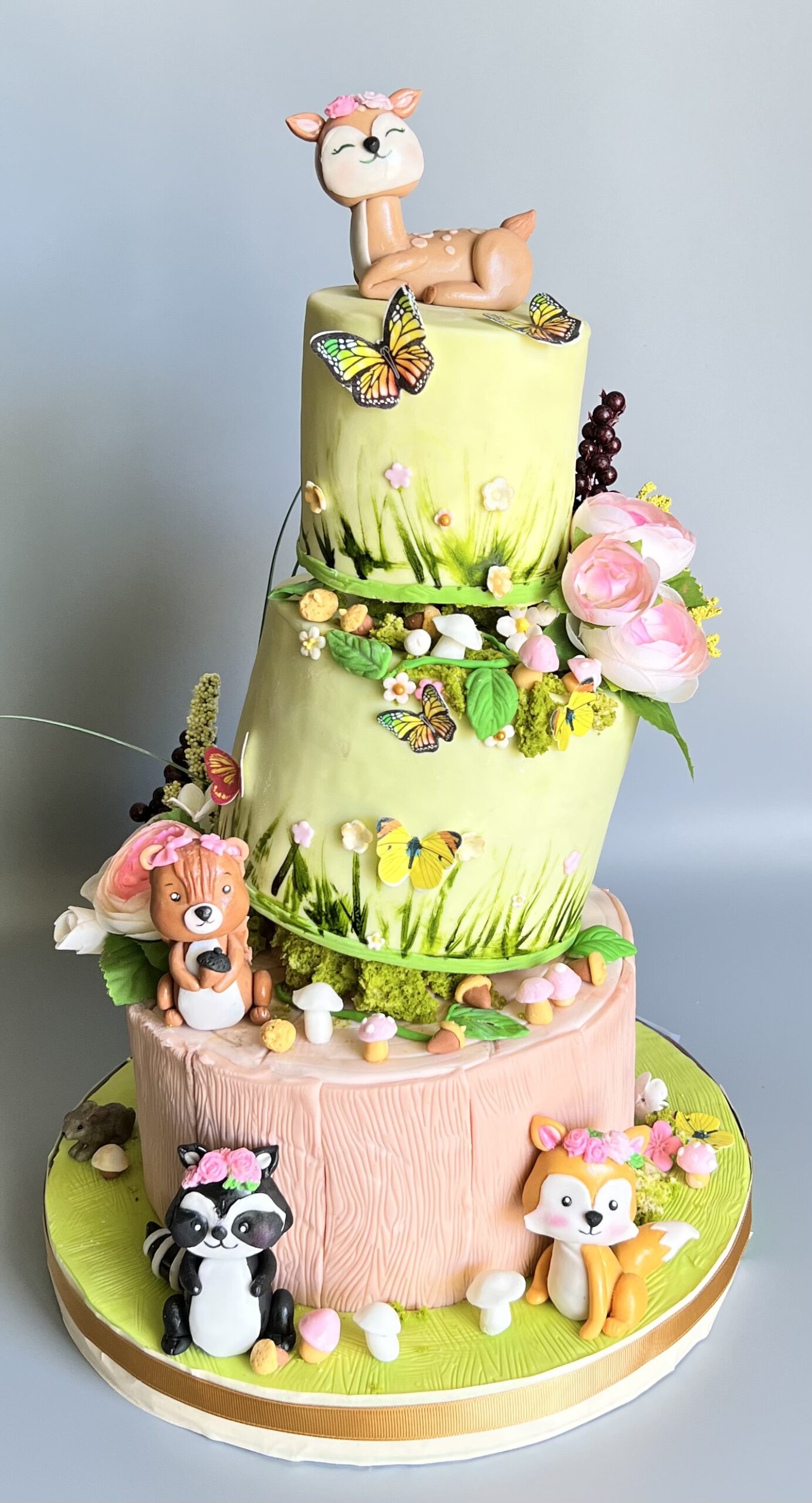 Varsha  - Woodland Wedding Cake - June 2022