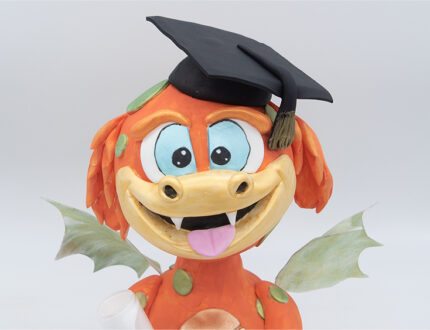 Graduation dragon head