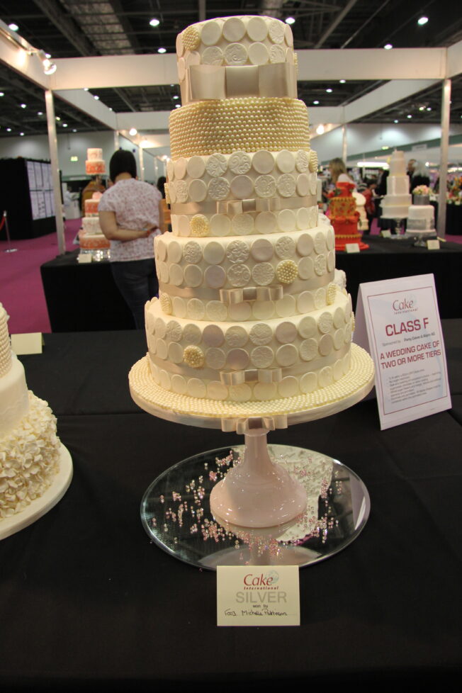 Mish wedding cake