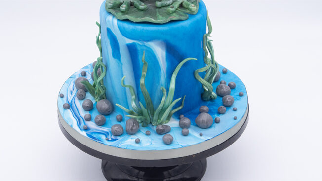 Frog king cake