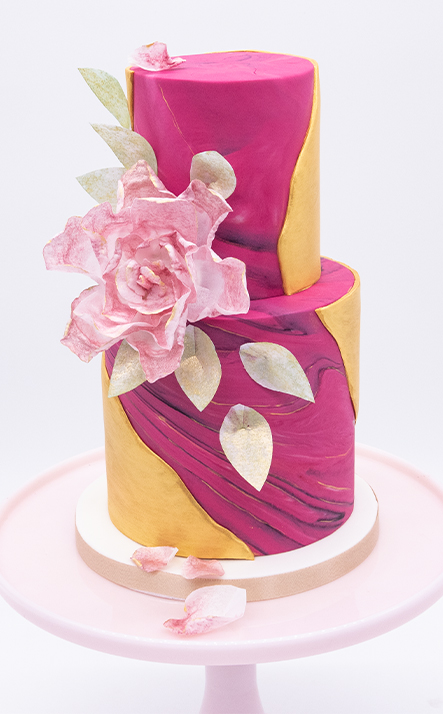 Marbled wedding cake highlights