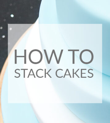How to stack a cake