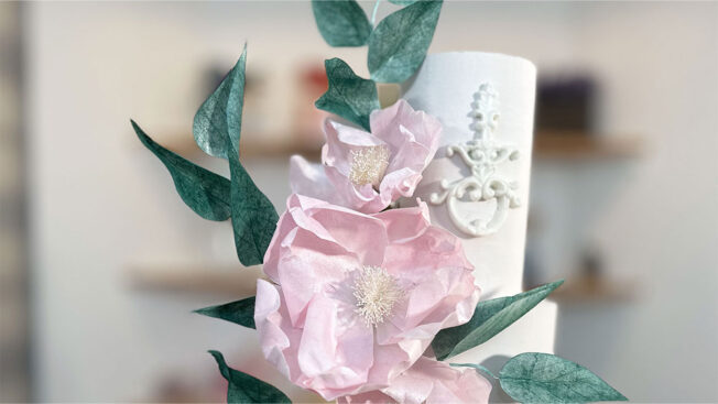 No sugarpaste - Couture wedding cake