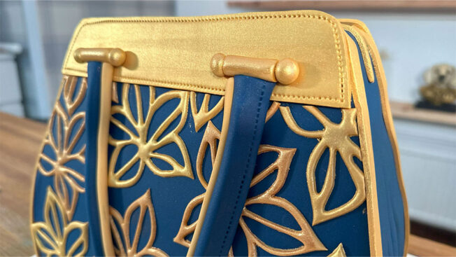 Gold Leaf Handbag cake tutorial