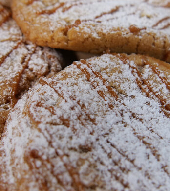 Chocolate chip triple caramel cookies