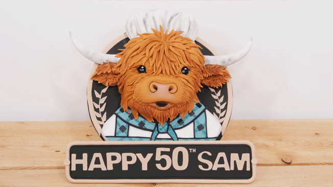 The Kilted Baker Highland Cow cake