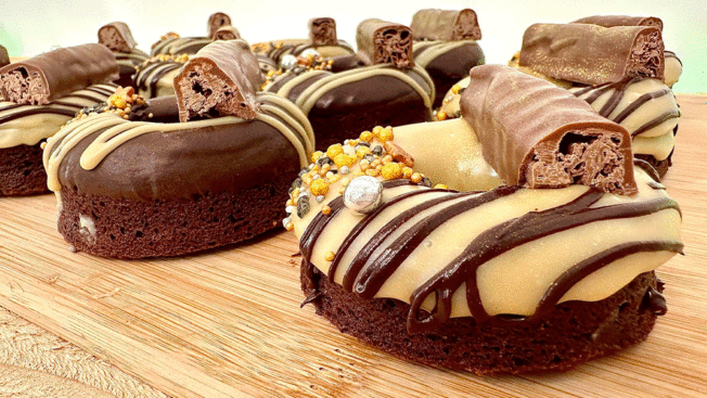 Caramilk Bronuts baking tutorial