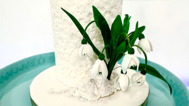 Sugar Snowdrops wedding cake