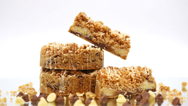 Coconut caramel crunch cookie