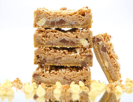 Coconut caramel crunch cookie
