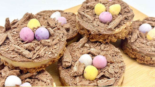 Caramel Chocolate Crunches Baking Tutorial