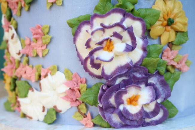 Spring Wreath Buttercream Flowers