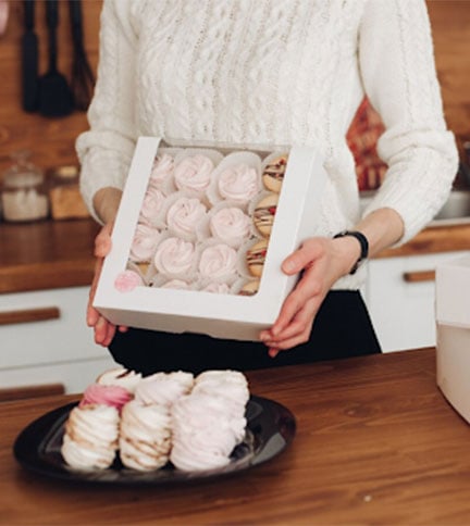 7 Creative Packaging Trends to Pack Artisan Cakes