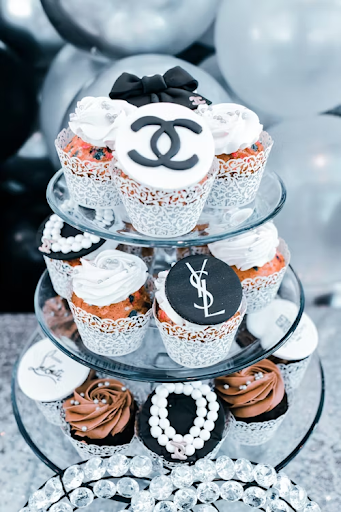 Best Cakes for Bachelorette Parties
