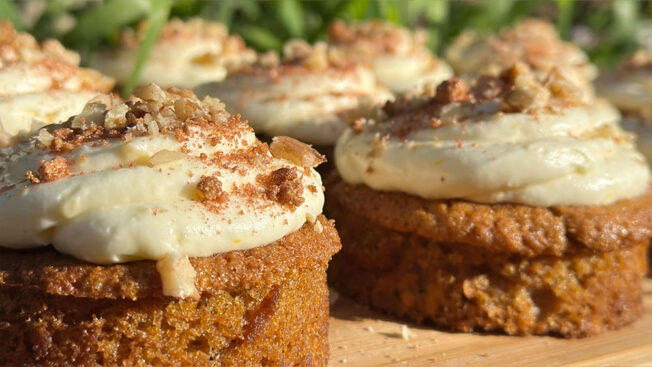 Pumpkin Spiced Cake step by step